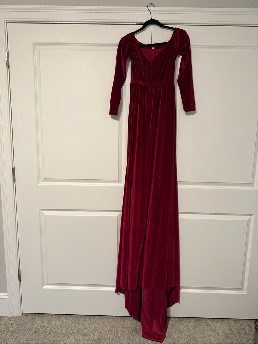 Red Velvet Maternity Shoot Dress